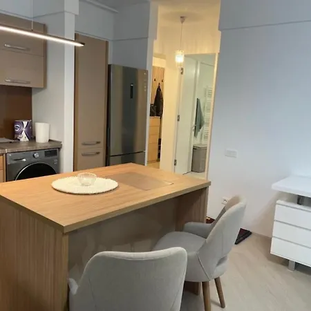 Apartamento Delta Lux 2 *